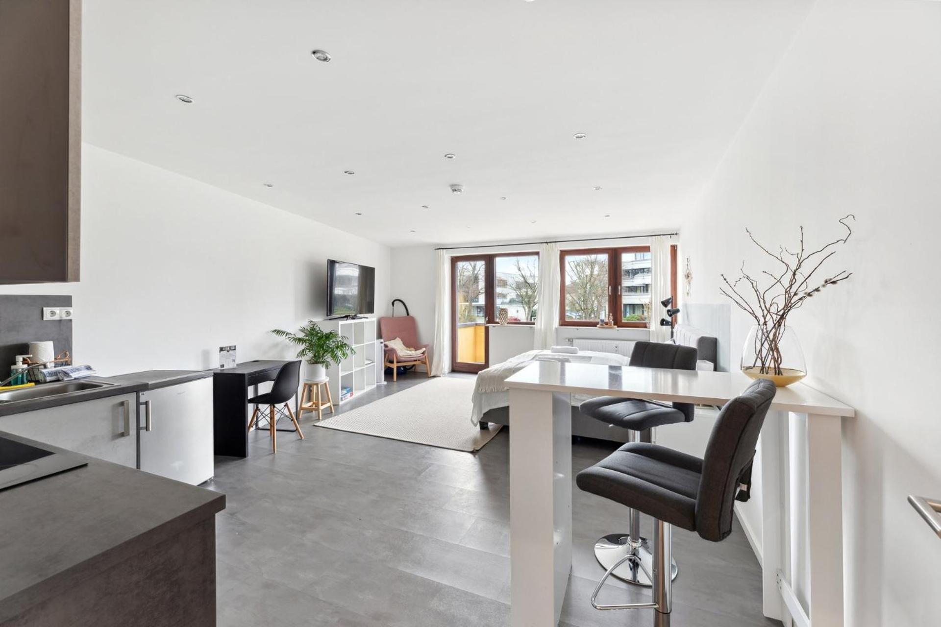 Sali Homes - Charming Studio Apartment In Heart Of Bayreuth With Balcony Εξωτερικό φωτογραφία